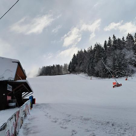 Penzion Real Žiar エクステリア 写真